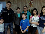 Участники молодежного епархиального объединения «Свет Души» посетили воспитанников детского дома города Шахты