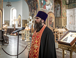Выпускников школ города Шахты напутствовали в соборе Покрова Пресвятой Богородицы