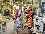 Преосвященнейший епископ Симон совершил Божественную литургию в храме святой Анны Кашинской города Каменск-Шахтинский