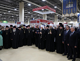 Преосвященнейший епископ Симон принял участие в открытии 8-й рождественской выставке-ярмарке «Дон Православный»