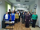 Священник посетил школу №15 Каменска-Шахтинского и поздравил педагогический коллектив с юбилеем