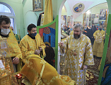 В престольный праздник Преосвященнейший епископ Симон совершил Божественную литургию в храме святого праведного Иоанна Кронштадтского г. Шахты