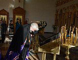 В престольный праздник Преосвященнейший епископ Симон возглавил Божественную литургию в храме Державной иконы Божией Матери города Донецка