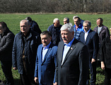 Преосвященнейший епископ Симон вместе с фермерами помолился о благополучии урожая в полях Донского края