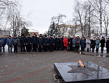 Минутой молчания почтили память воинов и мирных жителей, погибших во время освобождения Новошахтинска от немецко-фашистских захватчиков