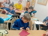 Изучение традиционных казачьих рукоделий в воскресной школе «Светочъ» Донского храма города Новошахтинска