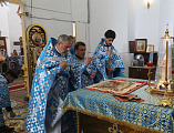 В престольный праздник и 190-летие храма Преосвященнейший епископ Симон совершил Литургию в Успенском храме ст. Калитвенской