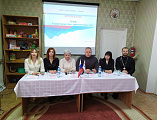 В гуковском Центре социального обслуживания граждан пожилого возраста состоялся круглый стол «Территория без одиночества»