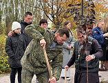 В Зверево состоялась торжественная церемония высадки деревьев в рамках международной акции «Сад Памяти» 