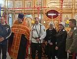 В Донском храме Новошахтинска Герой России принял казачью присягу