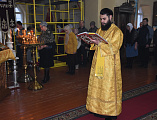 Преосвященнейший епископ Симон с архипастырским визитом посетил приход великомученика Пантелеимона Целителя поселка Глубокий