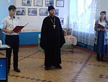 Протоиерей Роман Мясников посетил открытый урок по основам православной культуры в школе пос. Садовый, посвященный святой Ксении Петербургской