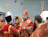 В престольный день Преосвященнейший епископ Симон совершил Божественную литургию в храме святого великомученика Георгия Победоносца пос. Новозарянский