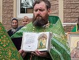 Приход в честь святого праведного Иоанна Кронштадтского соборным богослужением отметил престольный праздник и свое 10-летие