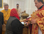 Иерей Игорь Лосев поздравил прихожанок днём мен-мироносиц