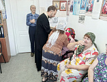 Протоиерей Роман Мясников в первый день Петровского поста посетил дом престарелых в поселке Садовый