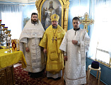 Преосвященнейший епископ Симон возглавил воскресное богослужение в Покровском храме г. Новошахтинска и совершил две хиротонии