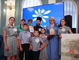 Семья иерея Владимира Молородова приняла участие во встрече с многодетными семьями в Государственной думе