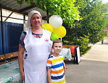 «Под семейным зонтиком добра»