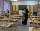 Иерей Алексий Скосарев поздравил преподавателей и учащихся колледжа экономики и сервиса ИСОиП (ф) ДГТУ с днем памяти святителя Николая Чудотворца
