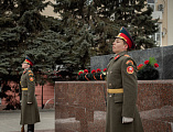Возложение цветов к памятнику площади 40-летия Победы ко Дню защитника Отечества