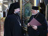 Епископ Шахтинский и Миллеровский Симон совершил чин освящения колоколов для храма святителя Тихона Задонского ст. Кривянской