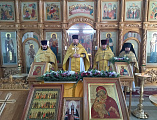 Совместная Литургия выпускников Свято-Тихоновского гуманитарного университета