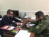 Иерей Евгений Поцелуев провел рабочую встречу с командованием 68 танкового полка