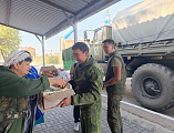 В Донском храме Новошахтинска продолжают помогать воинам.