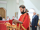 В престольный день Преосвященнейший епископ Симон совершил Божественную литургию в храме святого великомученика Георгия Победоносца пос. Новозарянский