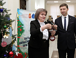Благочинный приходов Нижнедонского округа принял участие во Всероссийской акции «Ёлка желаний» 2025