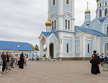 В память о трагедии Беслана на Соборной площади города Шахты почтили память жертв и героев
