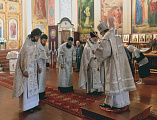В Лазареву субботу епископ Шахтинский и Миллеровский Симон совершил Божественную литургию в храме святого князя Владимира города Шахты