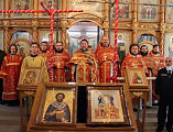 Соборное богослужение в честь небесного покровителя Новошахтинска священномученика Александра, епископа Команского