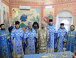 В день престольного праздника Преосвященнейший епископ Симон совершил Божественную литургию в храме Донской иконы Божией Матери г. Новошахтинска