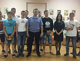 Руководитель казачьего молодежного движения «Донцы» и помощник благочинного по молодёжной работе поздравили воспитанников Центра помощи детям № 1 с праздником Великой Победы