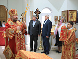 В престольный день Преосвященнейший епископ Симон совершил Божественную литургию в храме святого великомученика Георгия Победоносца пос. Новозарянский