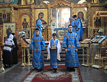 Праздник Благовещения Пресвятой Богородицы собрал многочисленных верующих города Шахты на богослужение в Покровском кафедральном соборе