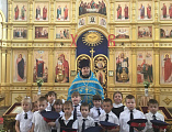 Успенский храм ст. Калитвенской посетили ученики казачьей школы и воспитанники детского сада «Казачок»