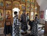 Преосвященнейший епископ Симон совершил Литургию Преждеосвященных в храме святого Георгия Победоносца Покровского мужского монастыря сл. Верхнемакеевка