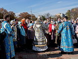 В праздник Покрова Пресвятой Богородицы Преосвященнейший епископ Симон в кафедральном соборе Шахтинской епархии возглавил престольное торжество