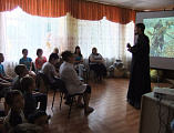 Иерей Иоанн Трофимов провел беседу о Крещении Руси в Социально-реабилитационном центре для несовершеннолетних г. Шахты
