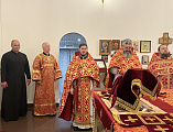 В престольный день Преосвященнейший епископ Симон совершил Литургию в храме в честь великомученицы Варвары города Гуково