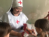 В г. Донецке прошла акция «Пасхальный подарок каждому»