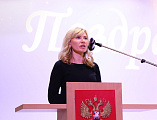 За активное сотрудничество в деле духовного развития подрастающего поколения и организацию фестивалей православной культуры награжден благочинный приходов Новошахтинского округа