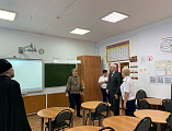 Преосвященнейший епископ Симон посетил открывшийся в 2024 году казачий кадетский корпус в городе Каменск-Шахтинский