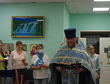 В праздник Покрова Божией Матери протоиерей Вячеслав Лавлинский совершил молебен в наркологическом отделении больницы № 2 города Каменск-Шахтинский