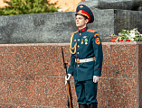 В день 80-летия Великой Победы духовенство вместе с шахтинцами почтило память героев Великой Отечественной войны