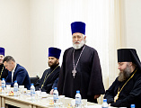Епископ Симон возглавил встречу депутатов городской Думы и духовенства города Шахты