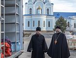 Епископ Волгодонский и Сальский Антоний передал Шахтинской епархии гуманитарную помощь для беженцев из Донбасса